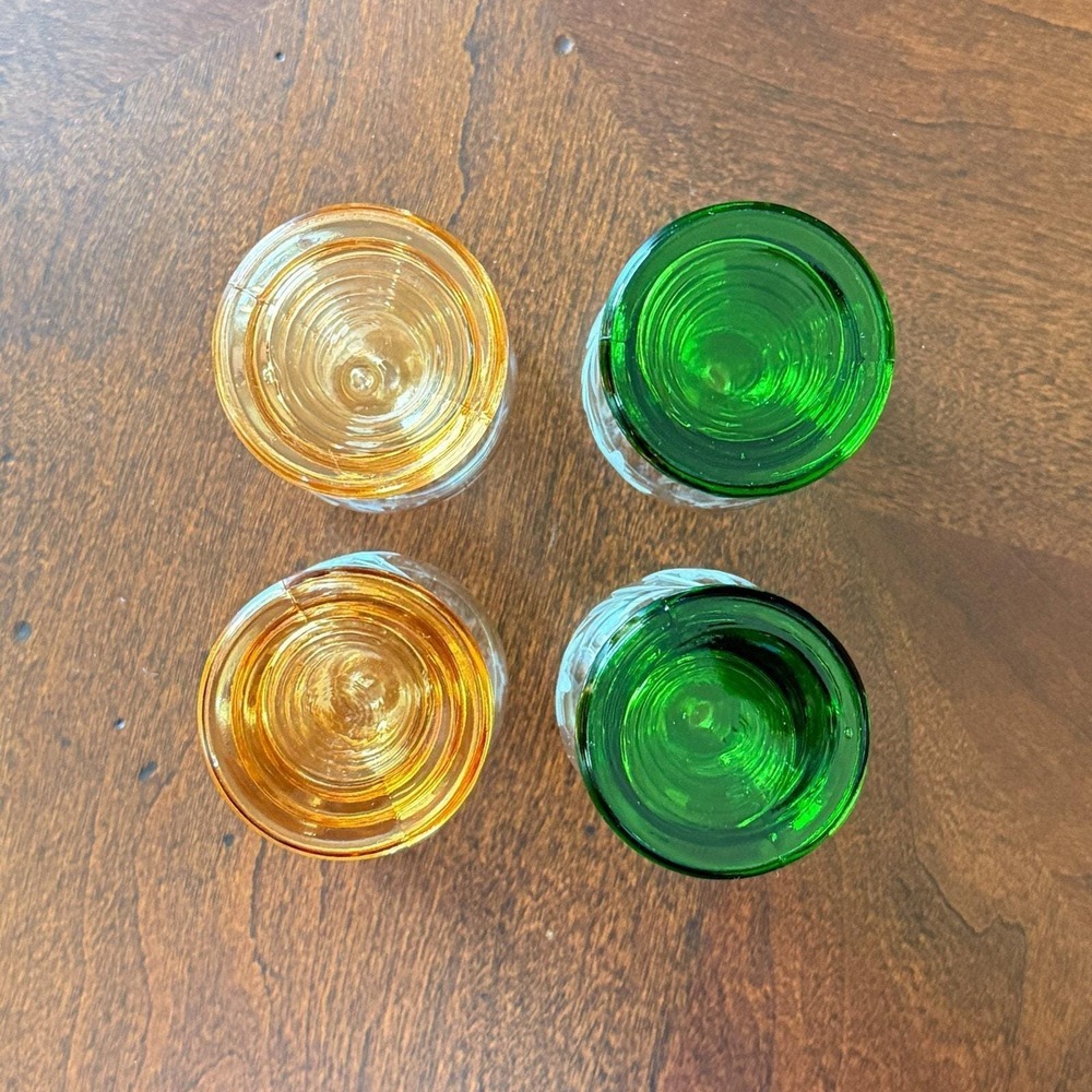 Beehive Stem Shot Glasses Small Etched Floral (4) 2 5/8" Tall Vintage Barware - Picture 7 of 8